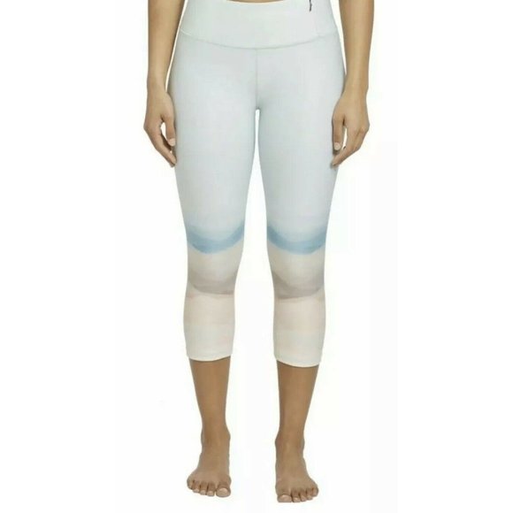 CALIA Carrie Underwood‎ Essential Tight Fit Capri Landscape Mint Green Womens S - Picture 1 of 10
